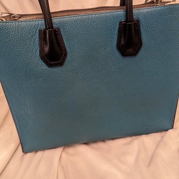 Michael Kors Mercer Bag - Teal, Black, & White - Picture 4 of 13